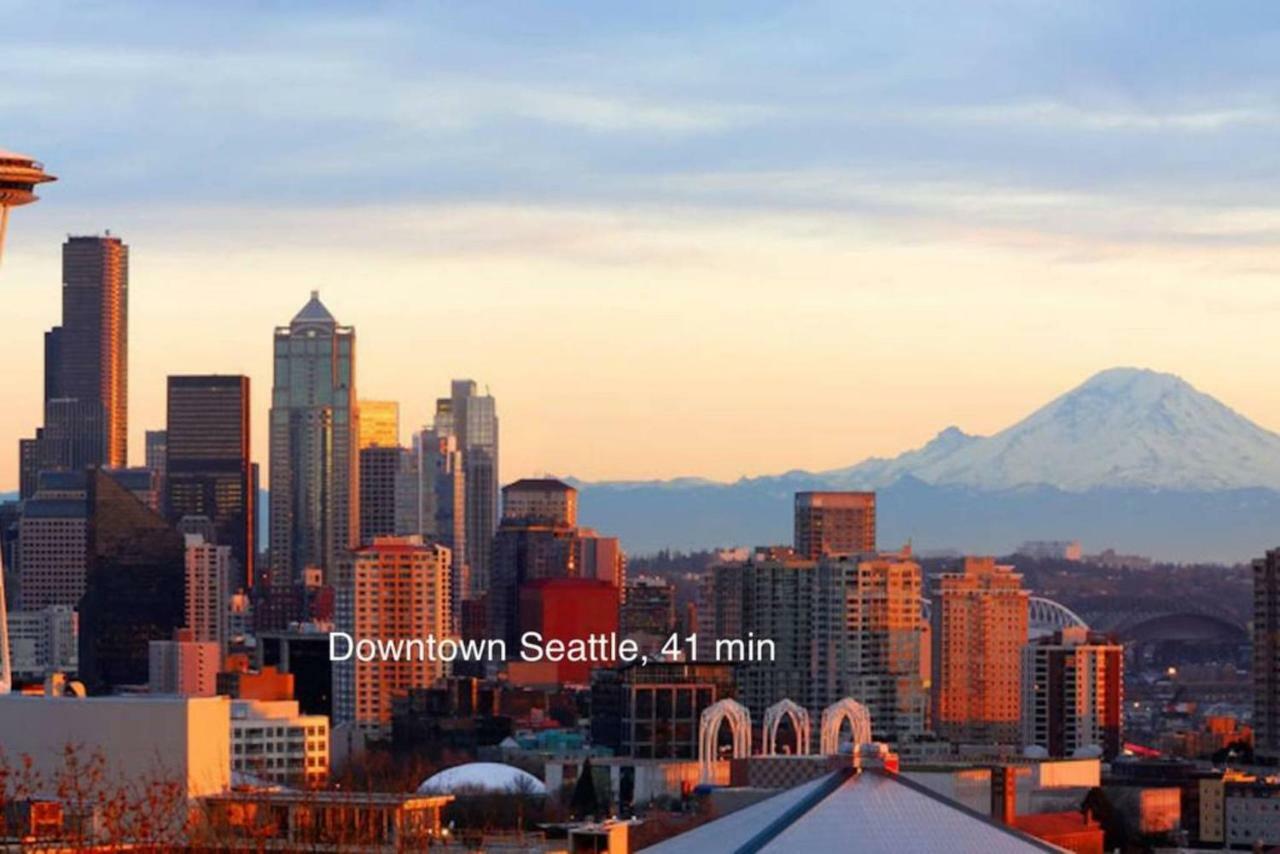 Bay View, Area, No Stairs, Wd, 2 Baths, 2 Bedrooms, Balcony, View, 925sf Appartement Tacoma